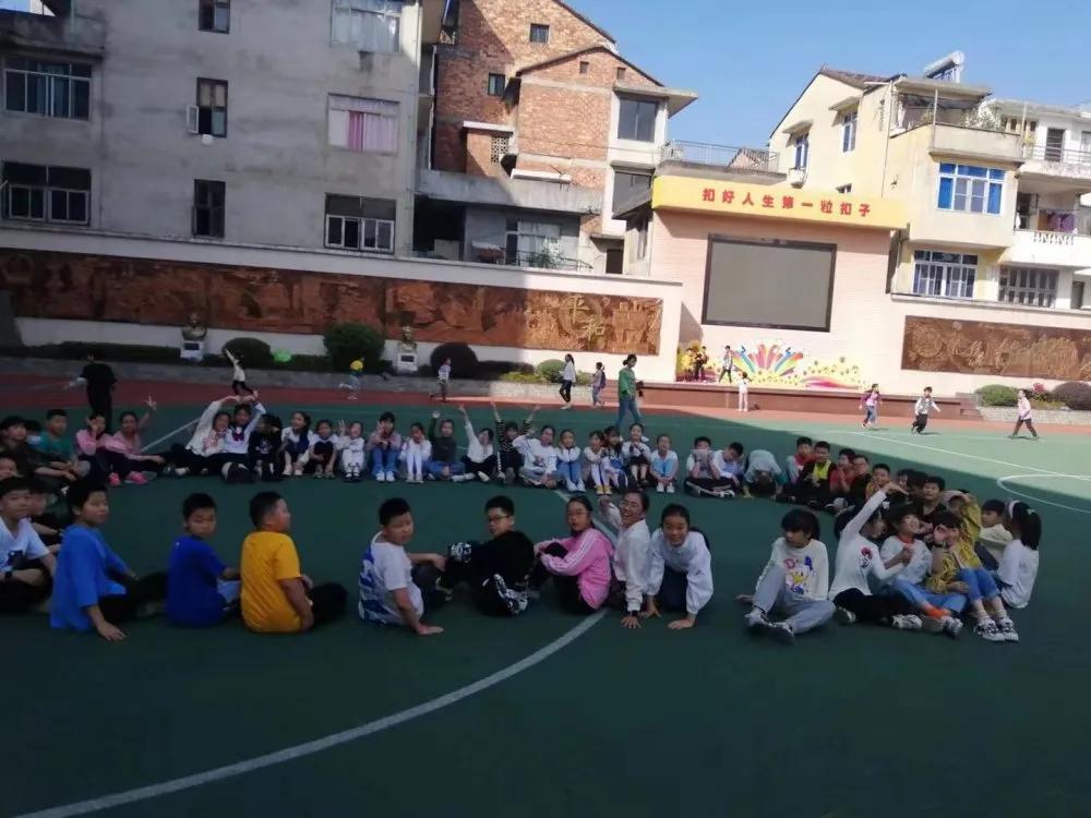 五年级班级口号最新版制作指南，步骤与启示
