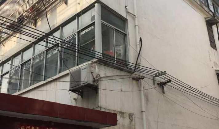 利辛2017年4月房价揭秘，小巷风情小店与最新市场动态分析