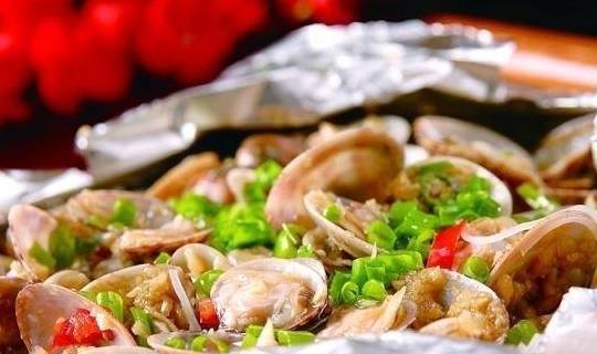 花甲之约日志揭秘，小巷中的隐秘美味探索