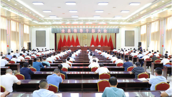 张掖最新人事任免，小城人事变迁中的温馨与深厚友情
