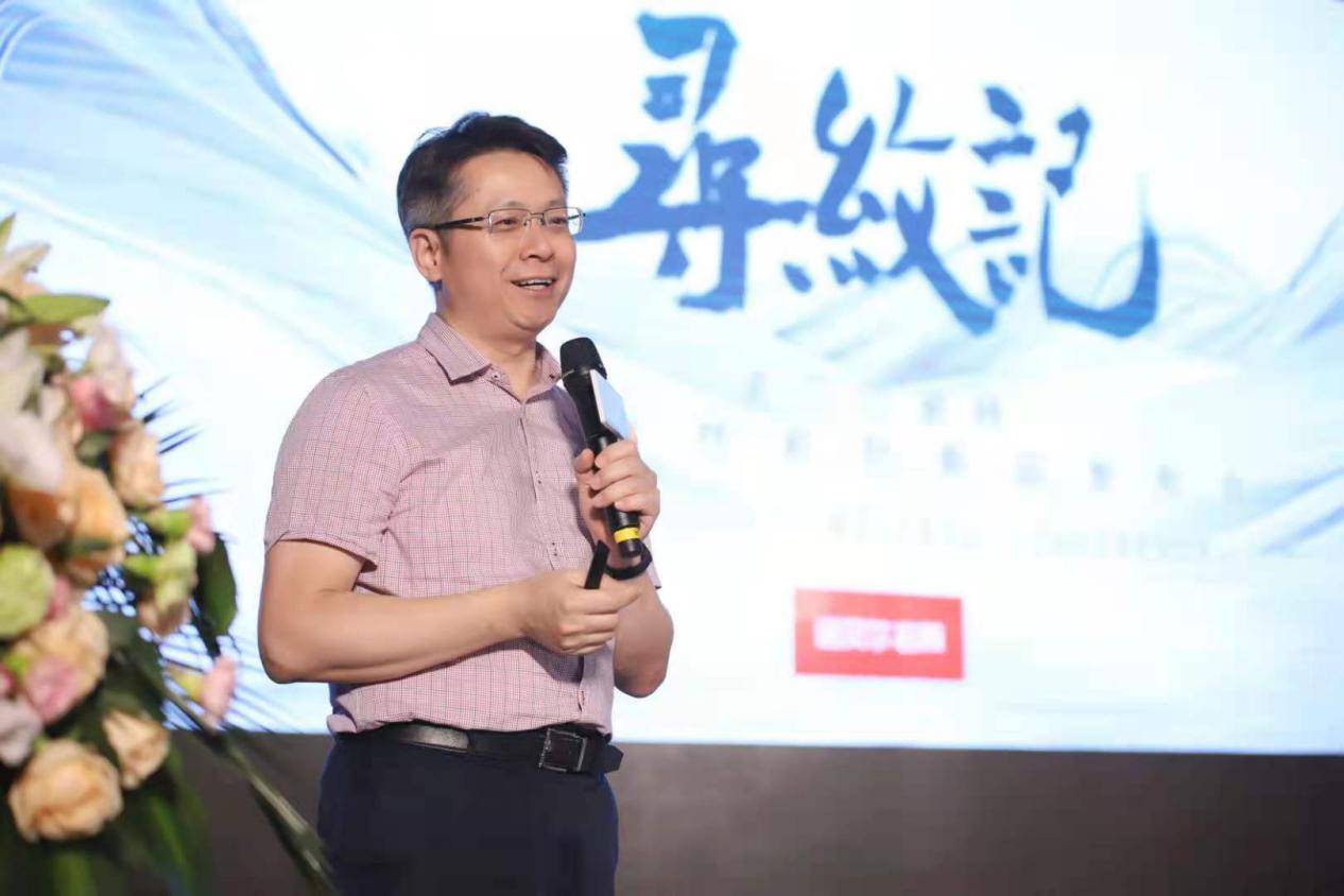 于鸿君，自然美景之旅，探寻内心平和与宁静的最新消息