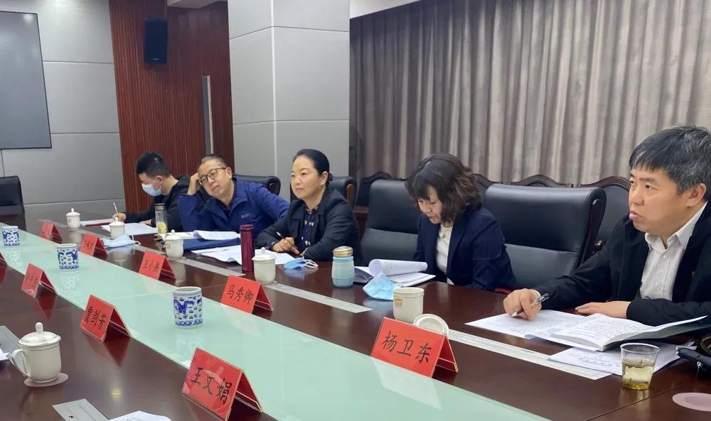 新疆反腐风暴下的隐秘角落，小巷特色小店探秘与反腐最新进展